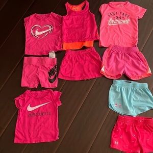 Bundle of under amour ,Nike and Oshkosh set size 2t   9 pieces